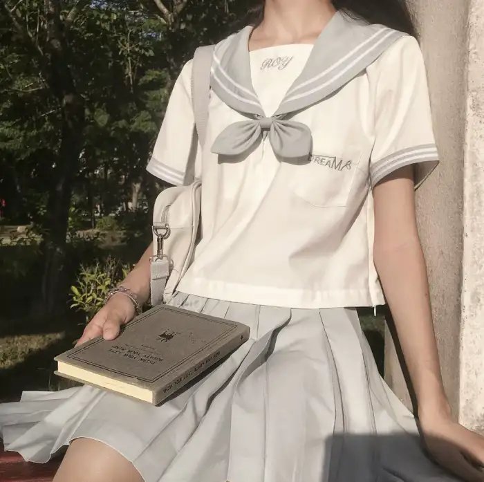 沈先生，你的助理不安好心